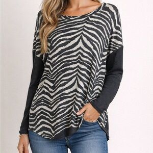 Como Vintage Grey Zebra Print Long Sleeve Top Women’s Size XL